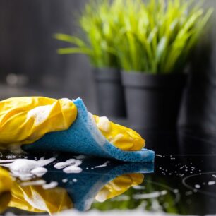 23_EXT_Cleaning-Sanitizing-Disinfecting_UST